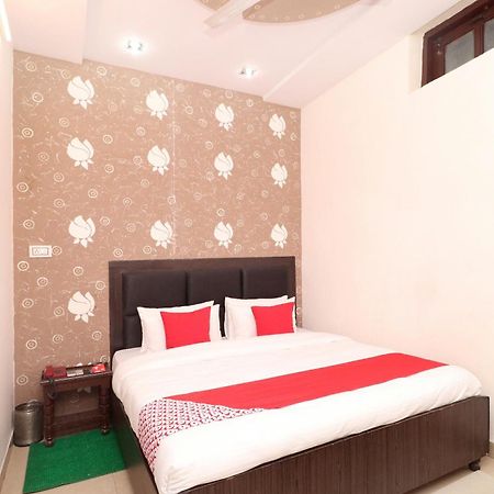Oyo Hotel Kailash Regency Лудяна Екстериор снимка