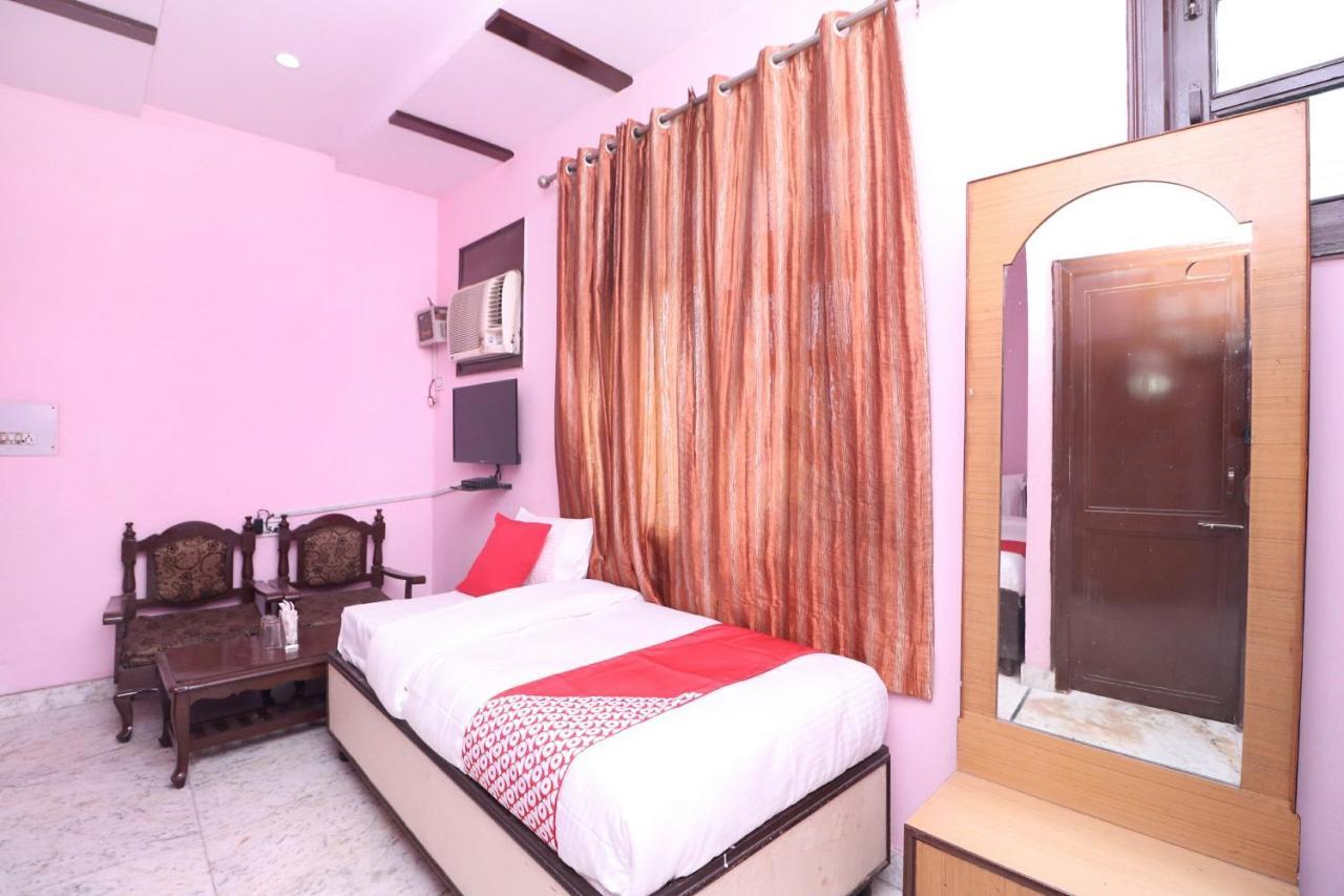 Oyo Hotel Kailash Regency Лудяна Екстериор снимка